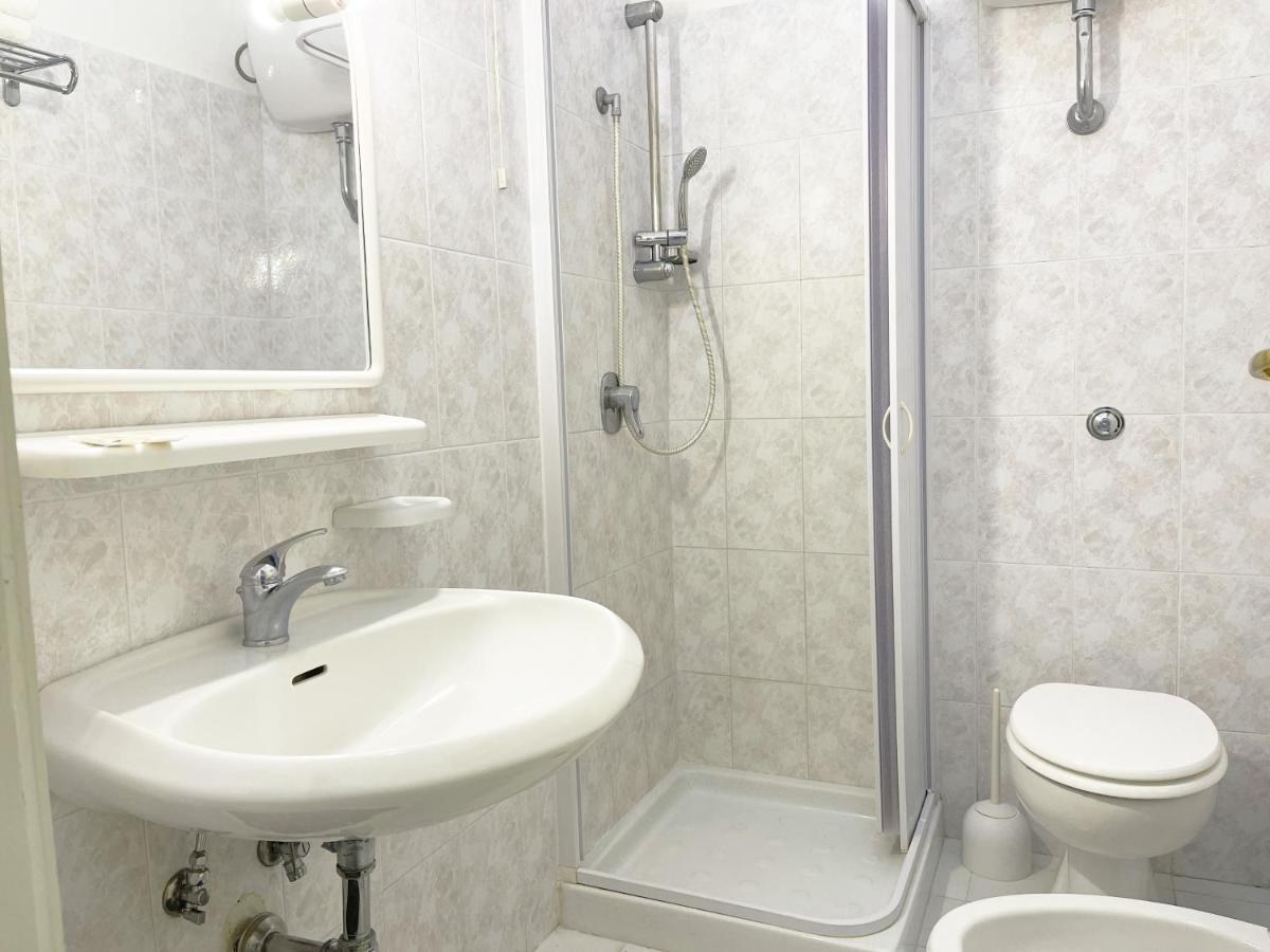 Hotel Reginella 산트아구타수이두에골피 외부 사진